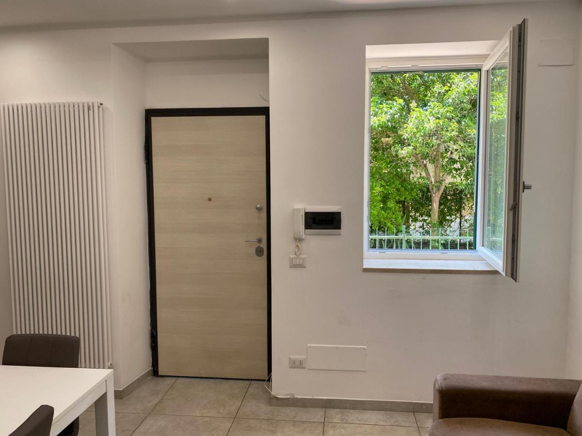Appartamento Moderno A 15 Minuti Dal Centro Di Roma Ngoại thất bức ảnh
