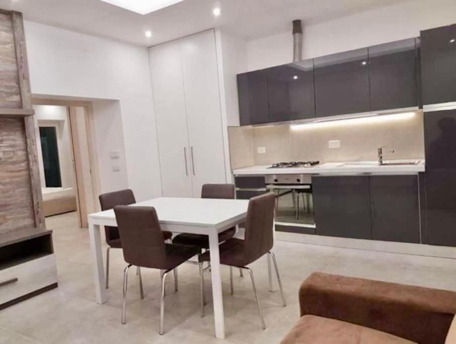 Appartamento Moderno A 15 Minuti Dal Centro Di Roma Ngoại thất bức ảnh